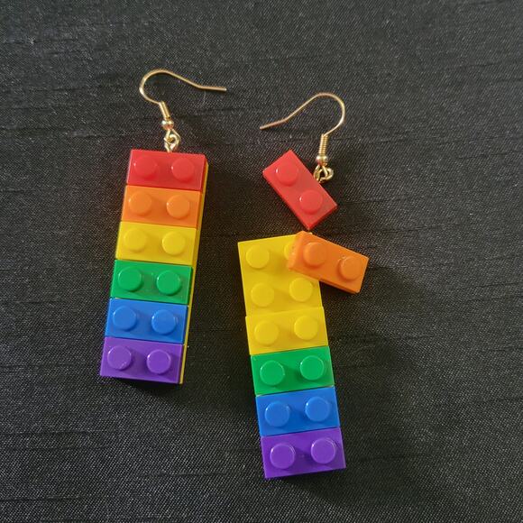 The Closet Fairy Jewelry - Working lego brick style rainbow pride earrings